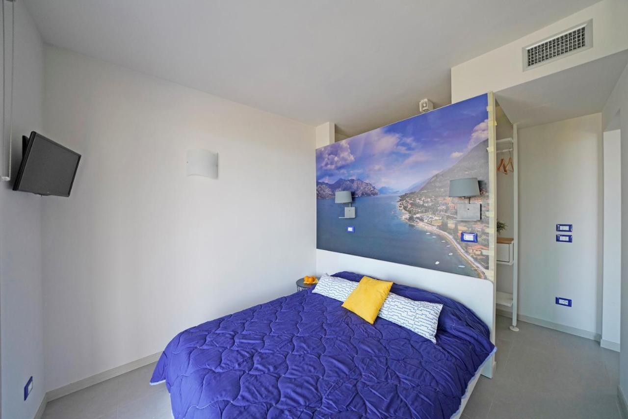 Gardaliva Blue Studio 3 Manerba del Garda Exterior foto